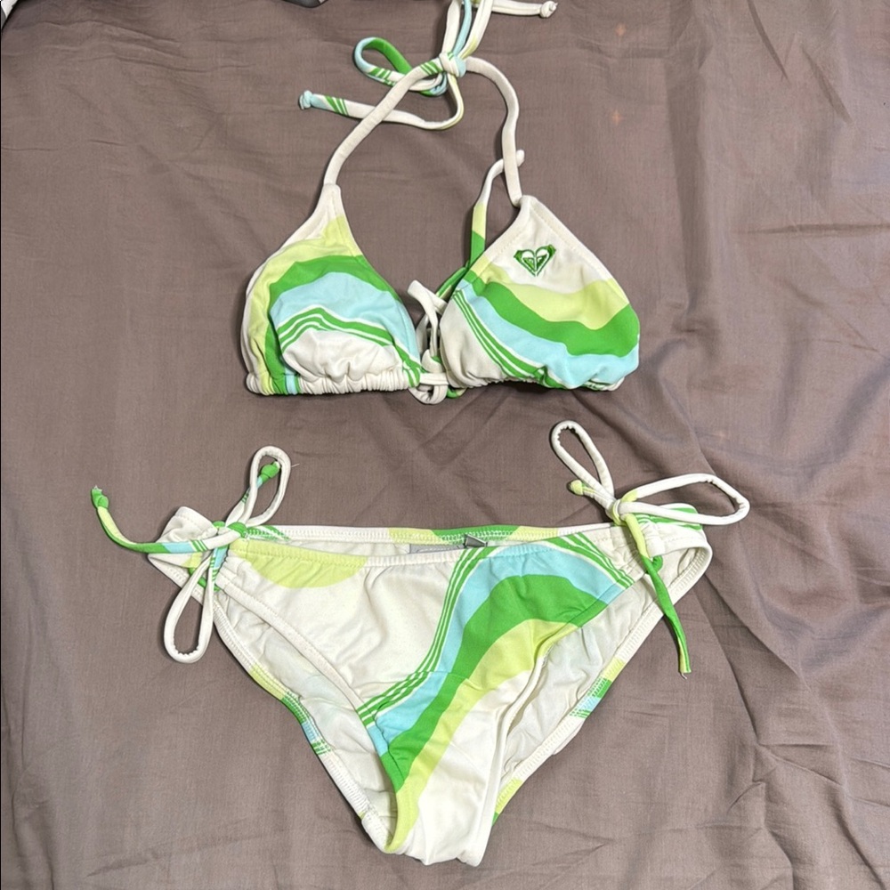 Billabong Green and Cream Bikini